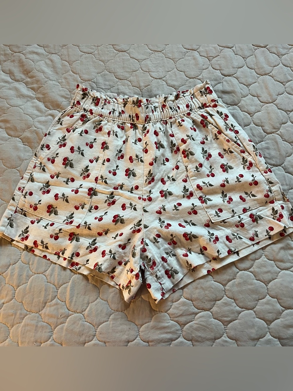 Abercrombie & Fitch White Linen Blend High Waist Shorts with Red Cherry Print